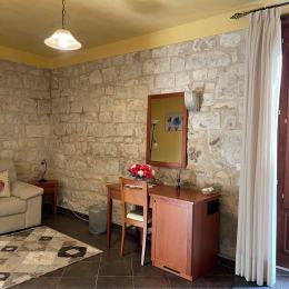 villa-lounge-room-off-bedroom