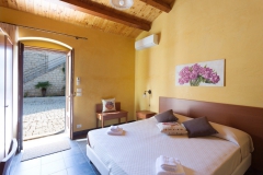Villa-Room1pic
