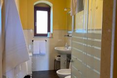 villa-bathroom