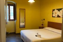 villa-bedroom