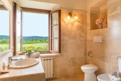 Villa Le Chiarne 11 bathrooms