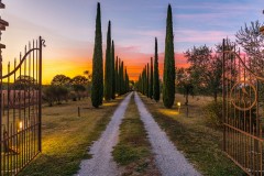 Villa Le Chiarne Entrance at dusk